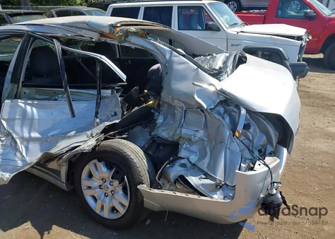 2010 Nissan Altima 2.5 S z USA, uszkodzony, nr VIN 1N4AL2AP6AN481451